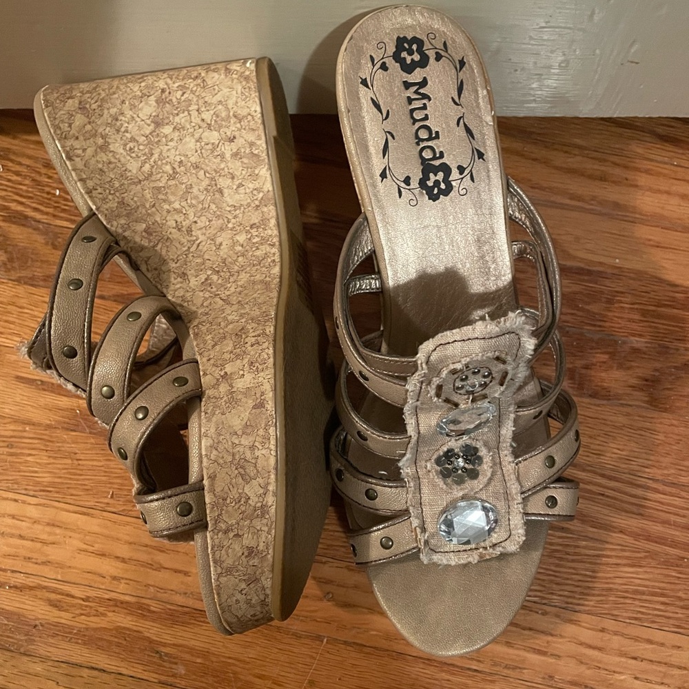 Mudd beige embellished cork platform/wedge heels